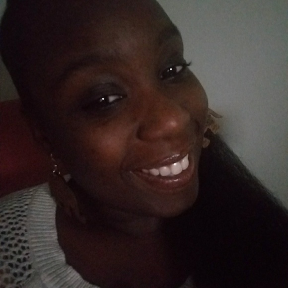 Meet your Posher, Bria - Picture 4 of 5